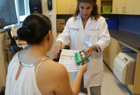 Zika test urged for pregnant women throughout Florida county
